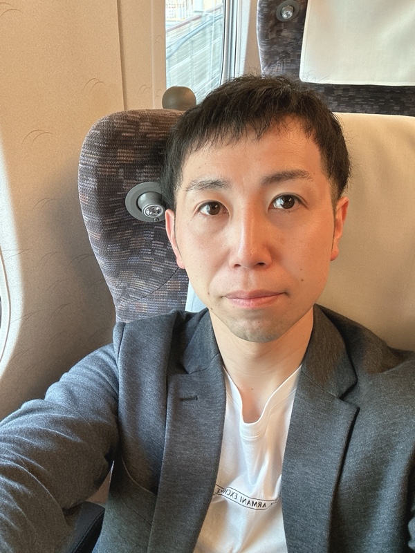 腰痛整復師　タカノー